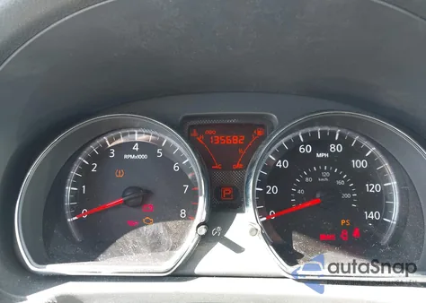 2013 Nissan Versa 1.6 Sv z USA, uszkodzony, nr VIN 3N1CN7AP1DL860570